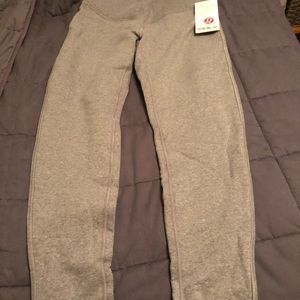 Lululemon WU lounge pant size 8 NWT